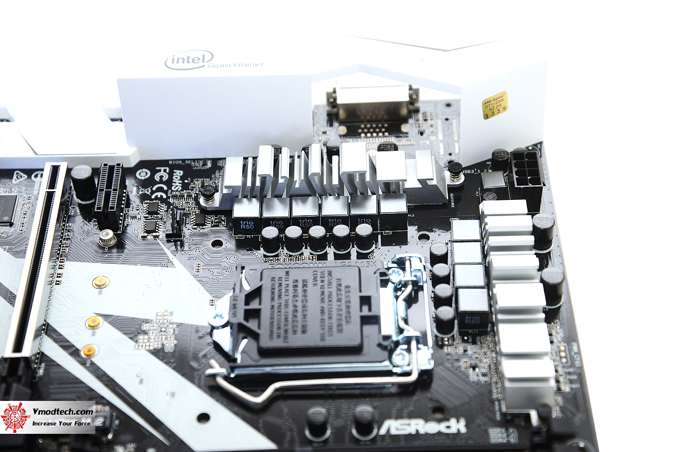 dsc 2471 ASRock Z270 Killer SLI Review