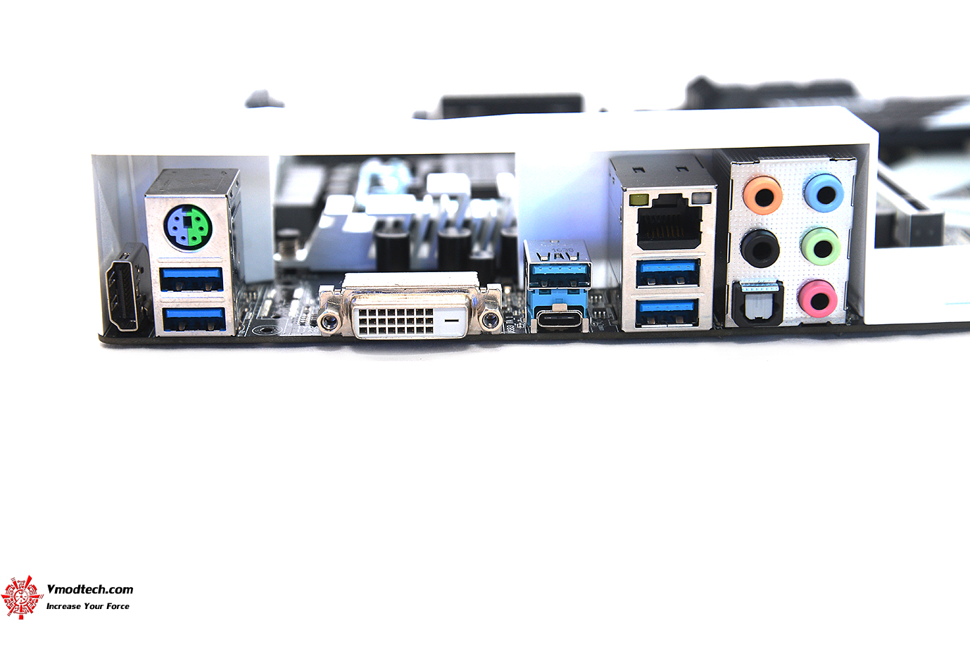 dsc 2515 ASRock Z270 Killer SLI Review