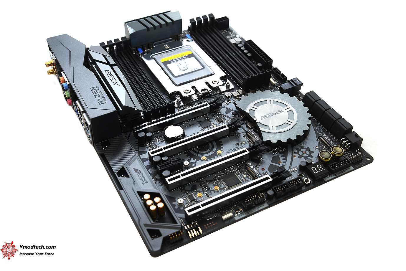 dsc 36311 ASRock X399 Taichi Review