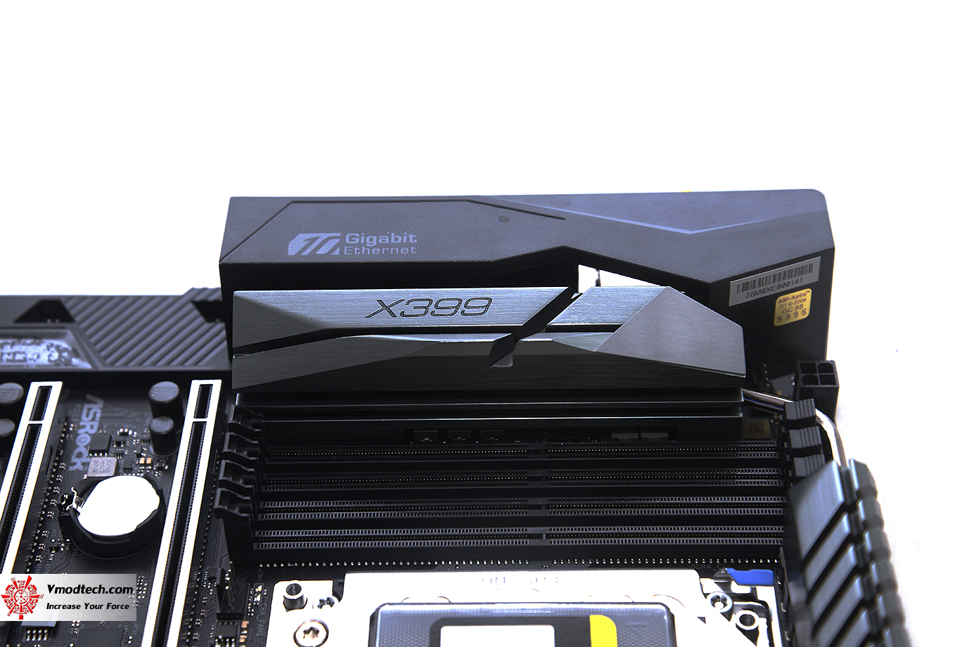 dsc 3157 ASRock Fatal1ty X399 Professional Gaming Review