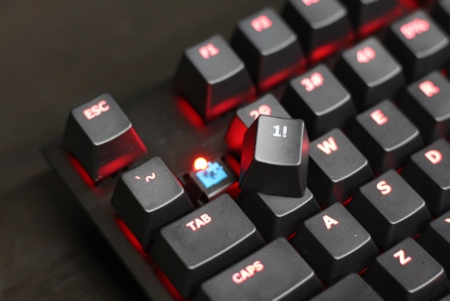 cleaning mechanical kb 1 4 ขั้นตอนดูแลคีย์บอร์ด Mechanical ตัวเก่งให้ดูใหม่และใช้งานได้ยาวนาน