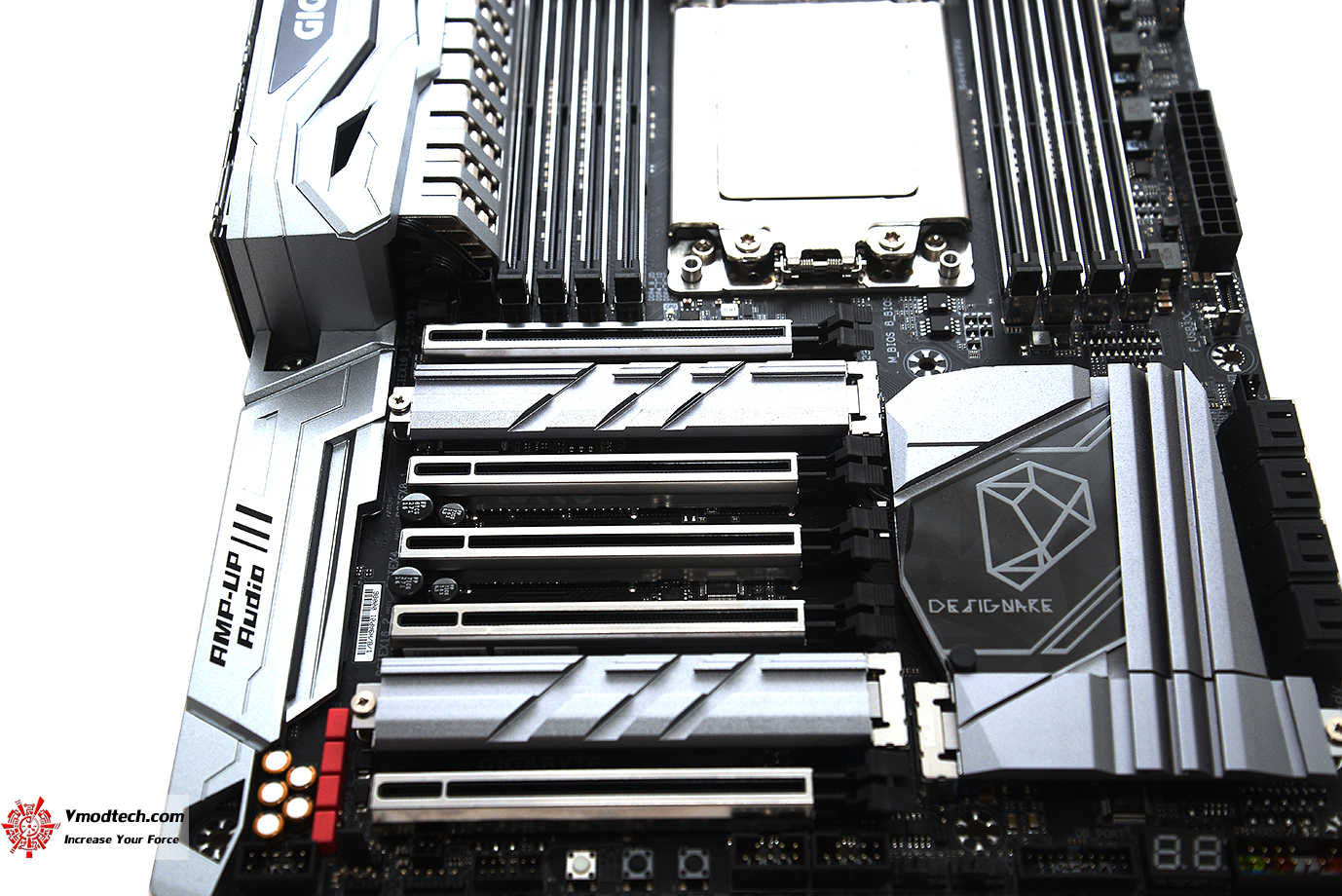 dsc 5625 GIGABYTE X399 DESIGNARE EX REVIEW