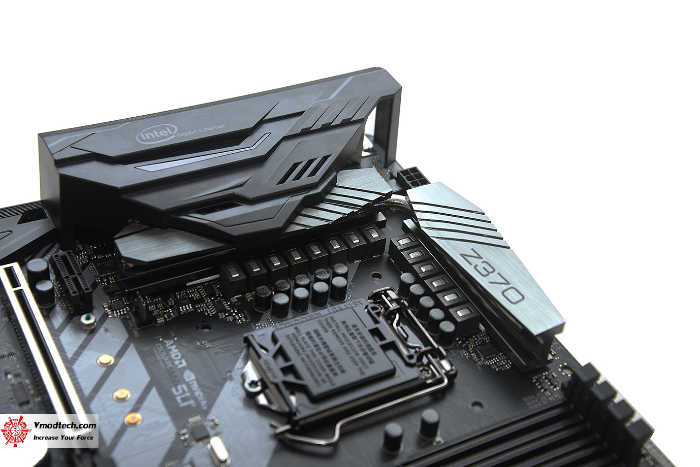 dsc 5923 ASRock Fatal1ty Z370 Gaming K6 Review