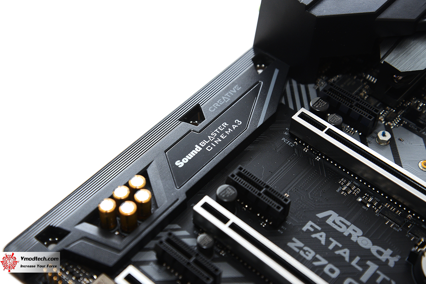 dsc 5966 ASRock Fatal1ty Z370 Gaming K6 Review
