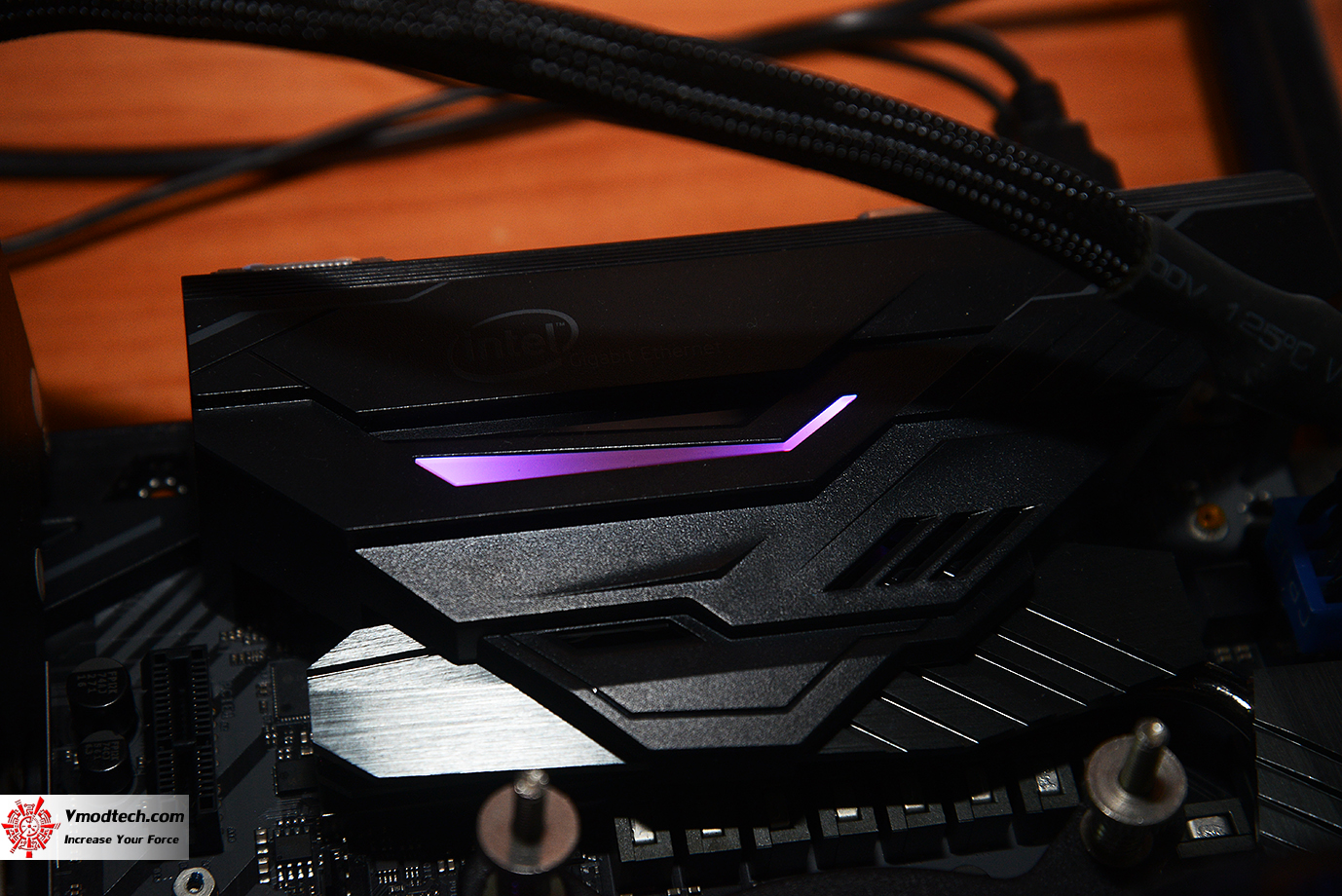 dsc 6009 ASRock Fatal1ty Z370 Gaming K6 Review