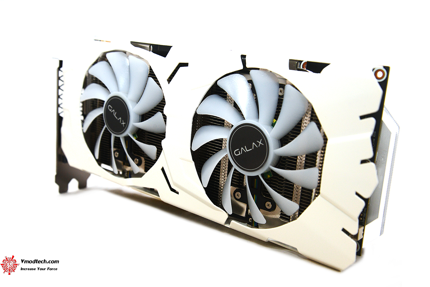 dsc 6338 GALAX GTX 1070 Ti EX SNPR WHITE REVIEW 