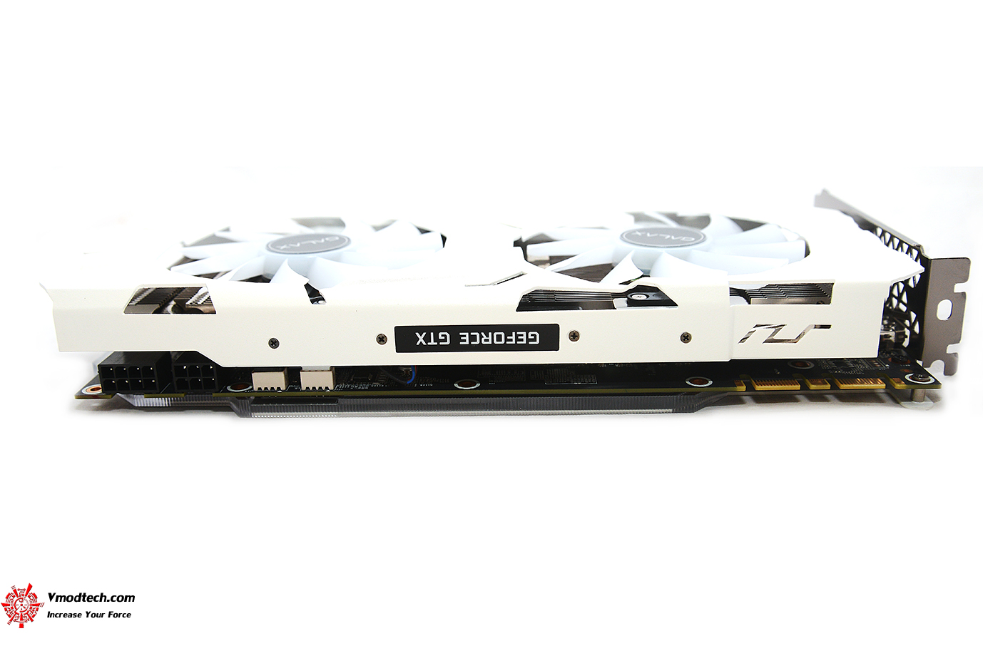 dsc 6352 GALAX GTX 1070 Ti EX SNPR WHITE REVIEW 