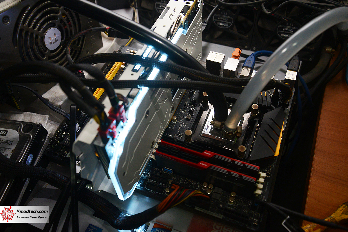 dsc 6378 GALAX GTX 1070 Ti EX SNPR WHITE REVIEW 