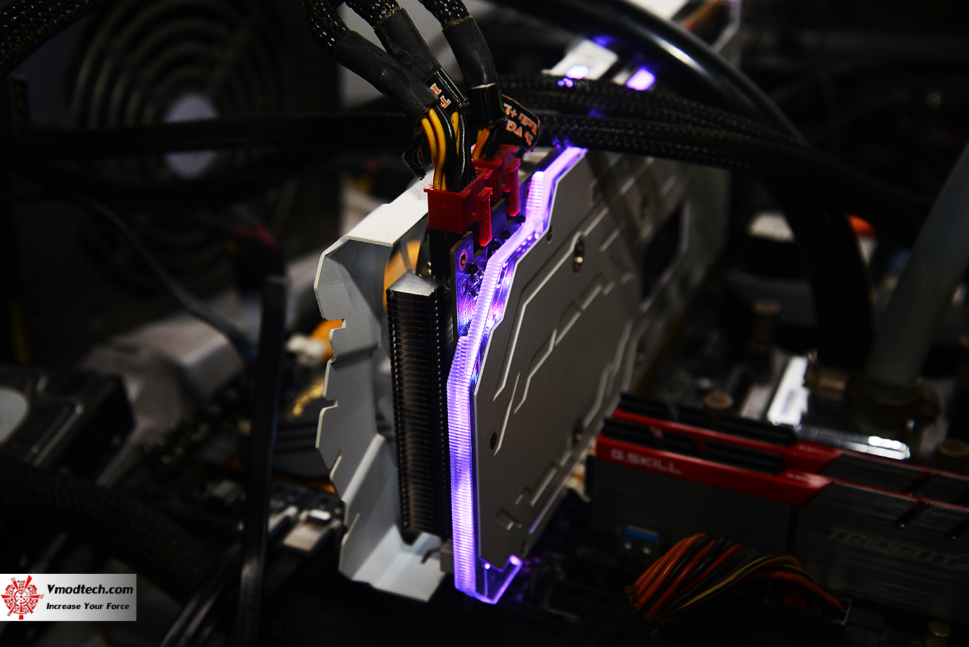 dsc_64031 dsc 64031 GALAX GTX 1070 Ti EX SNPR WHITE REVIEW