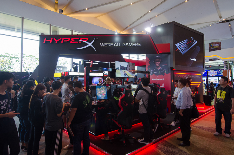 hyperx 002 HyperX โชว์ศักยภาพเหนือชั้นด้วยเกมมิ่งเกียร์ตัวแกร่ง ต้อนรับเกมเมอร์เข้าชมบูธกันอย่างคับคั่ง ในงาน THAILAND GAME SHOW BIG FESTIVAL 2017