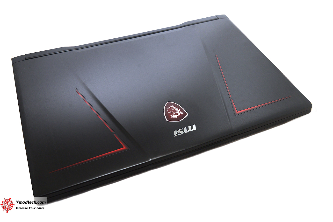 dsc 4754 MSI GE73VR 7RE Raider Review