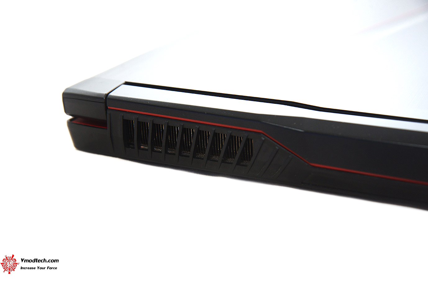 dsc 4786 MSI GE73VR 7RE Raider Review