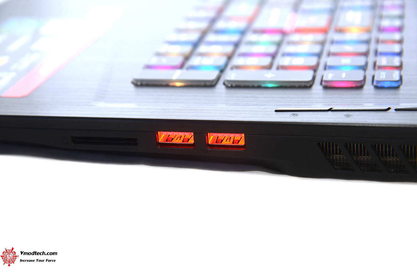 dsc 4925 MSI GE73VR 7RE Raider Review