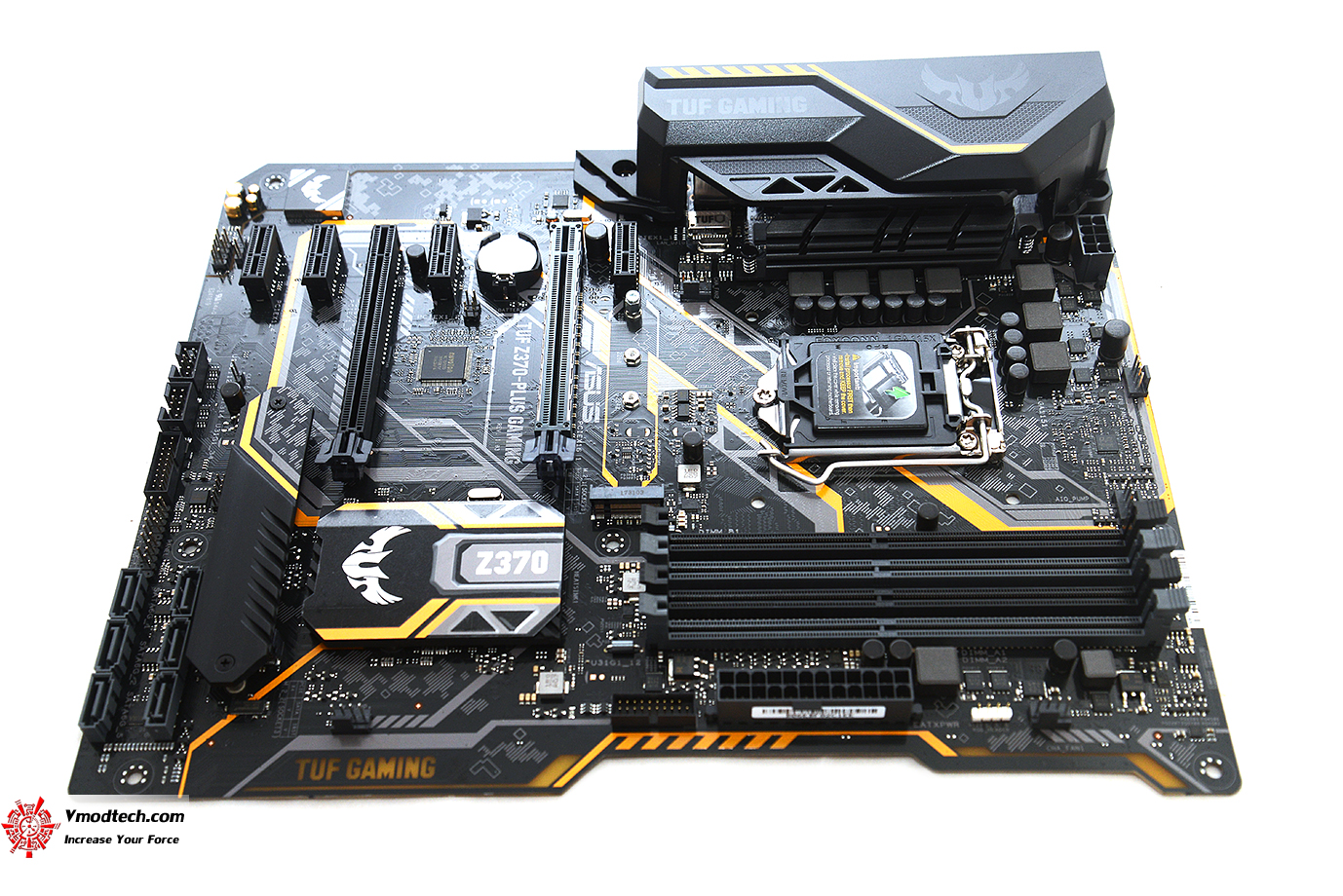 dsc 6059 ASUS TUF Z370 PLUS GAMING REVIEW