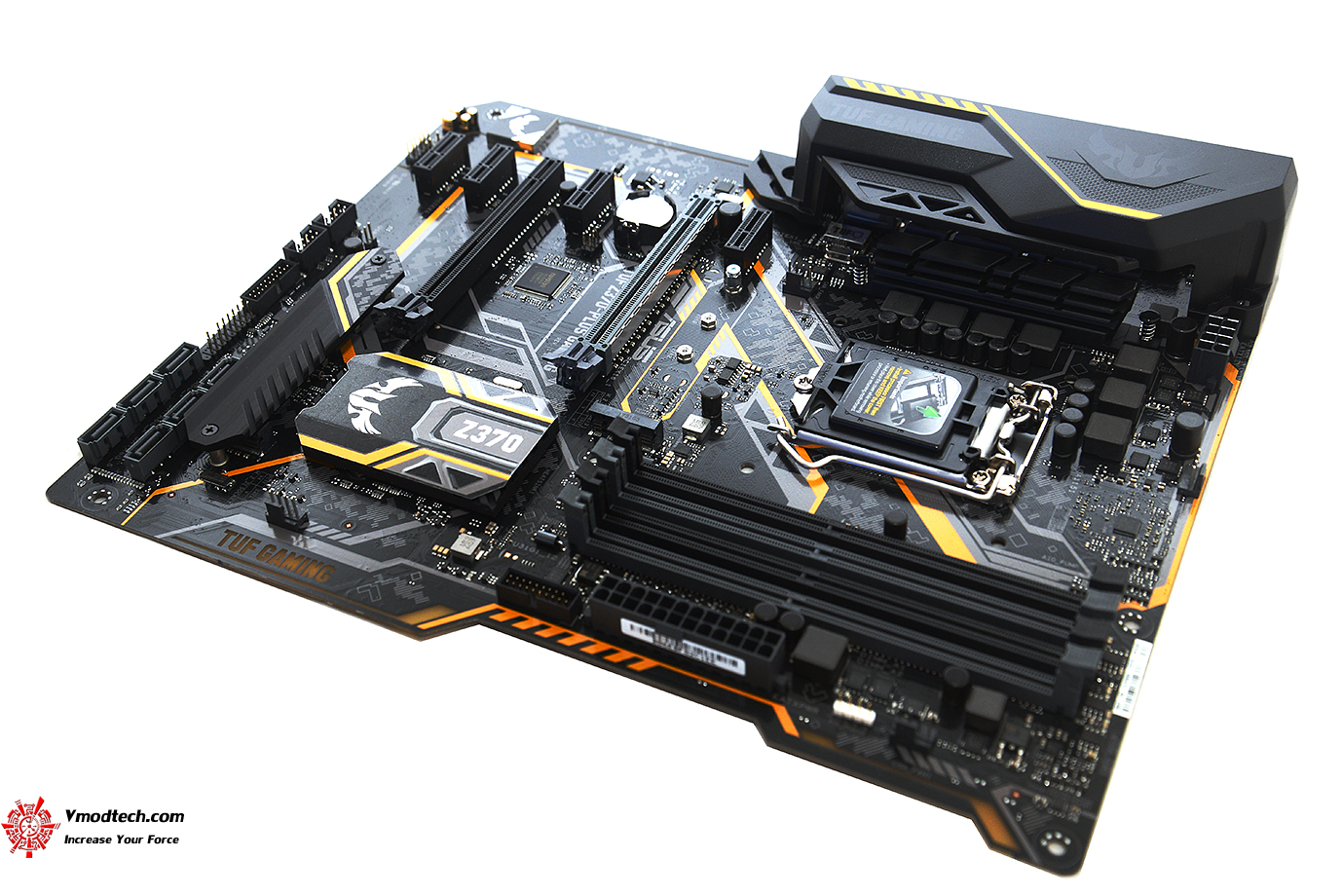 dsc 6080 ASUS TUF Z370 PLUS GAMING REVIEW
