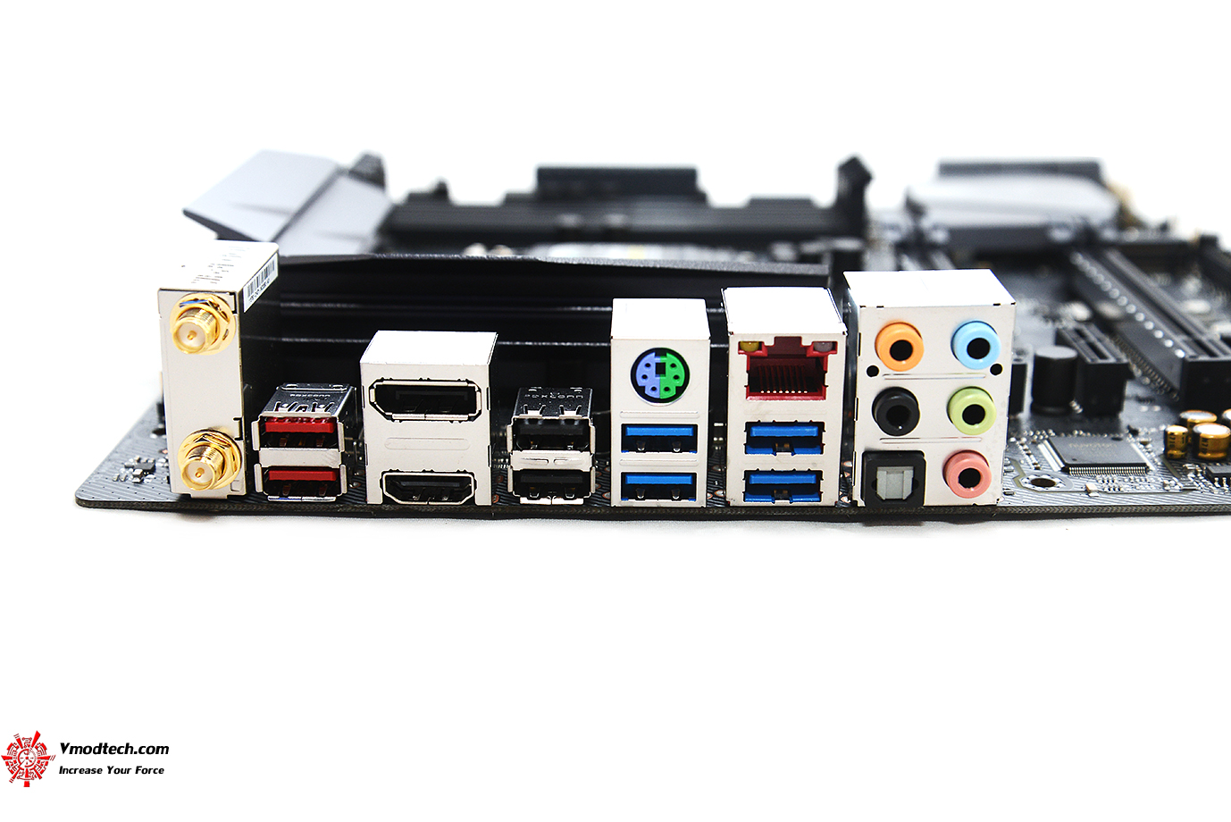 dsc 6856 ASUS ROG STRIX Z370 G GAMING (WI FI AC) REVIEW