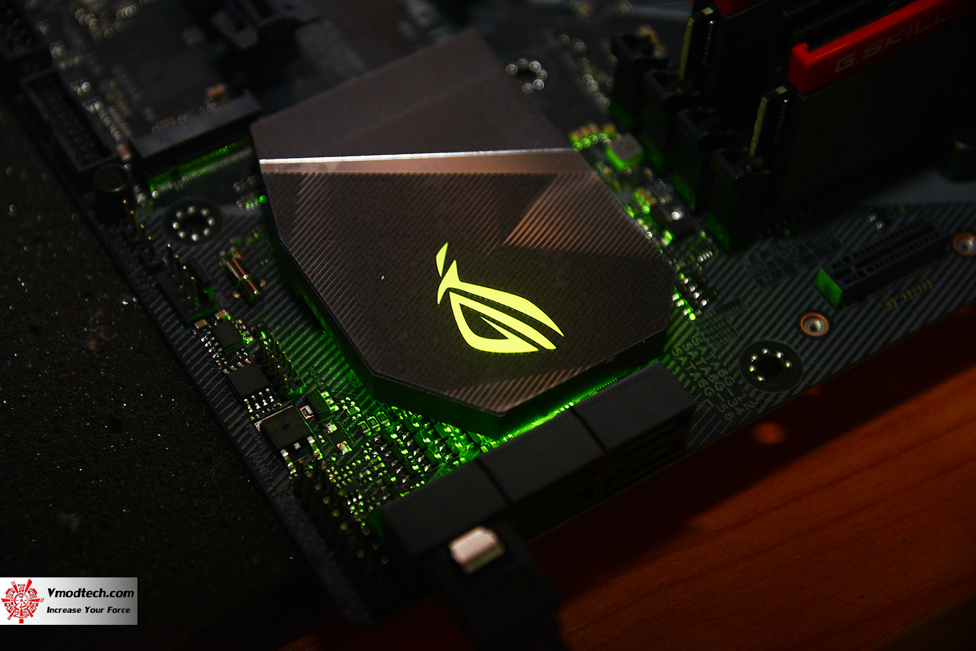 dsc 7404 ASUS ROG STRIX Z370 G GAMING (WI FI AC) REVIEW
