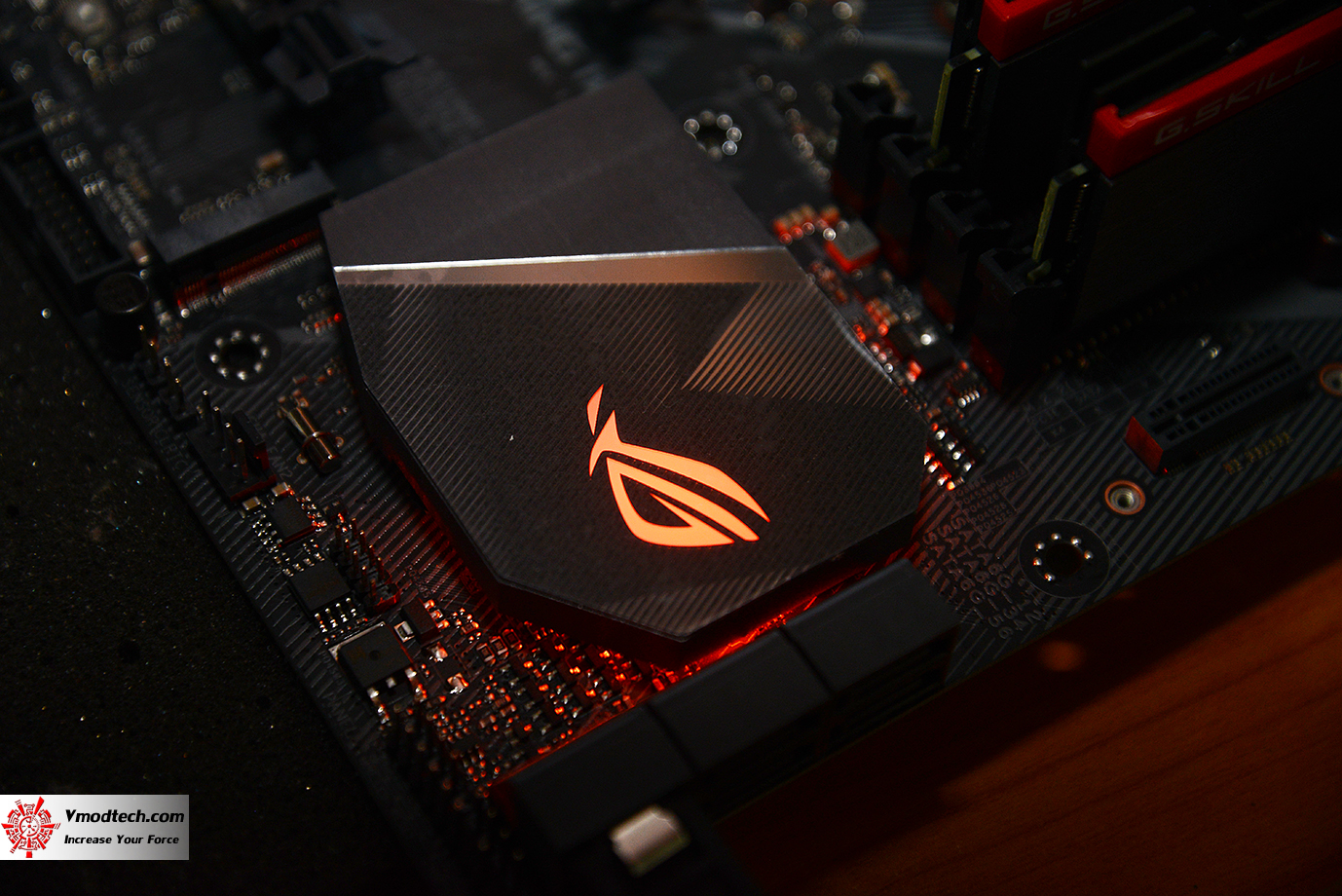 dsc 7407 ASUS ROG STRIX Z370 G GAMING (WI FI AC) REVIEW