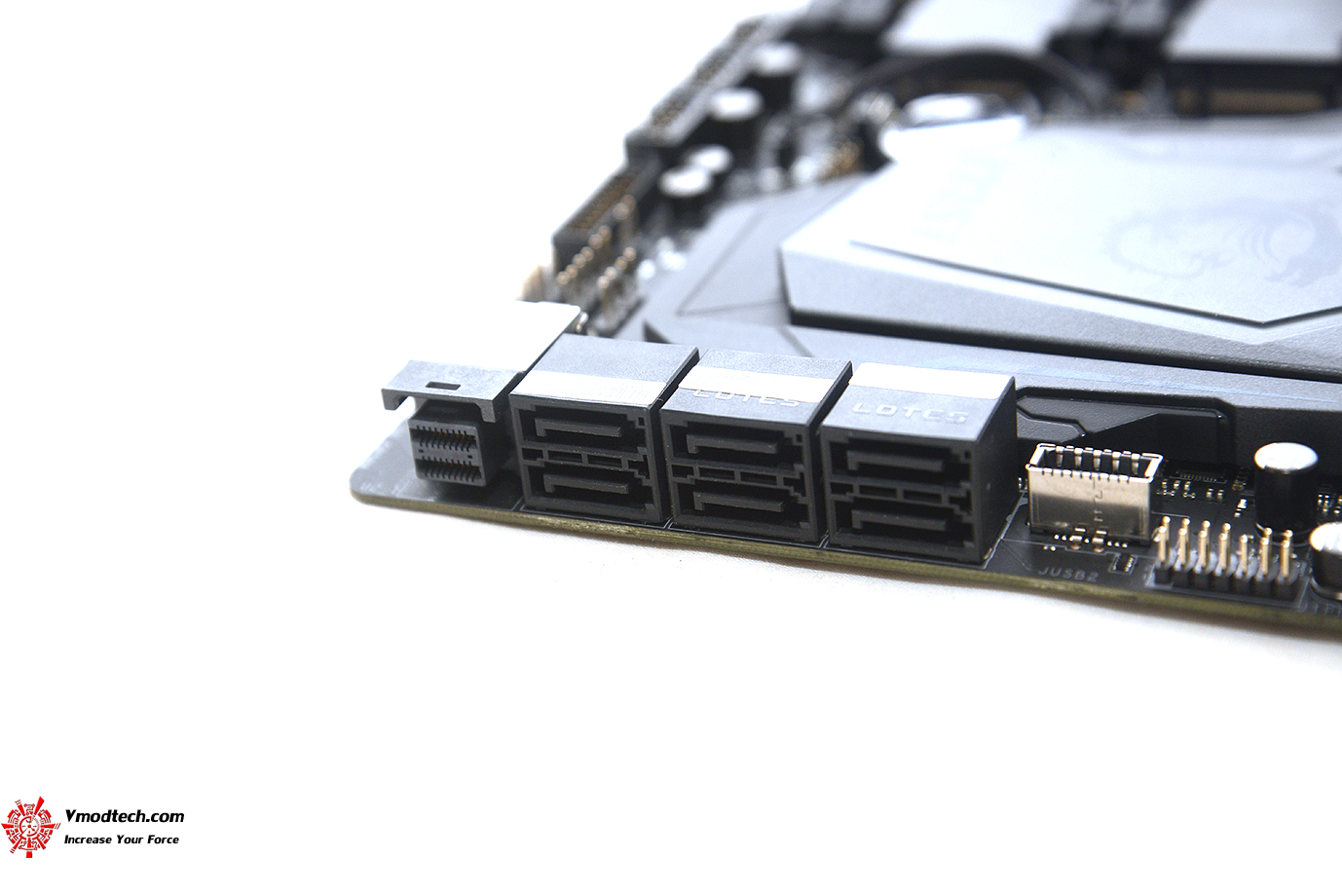 dsc 7527 MSI Z370 GODLIKE GAMING REVIEW