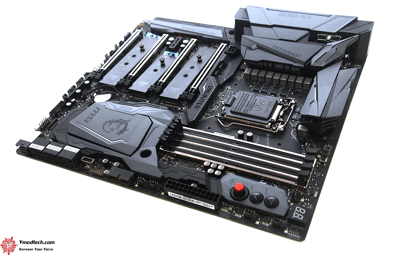 dsc 7608 MSI Z370 GODLIKE GAMING REVIEW