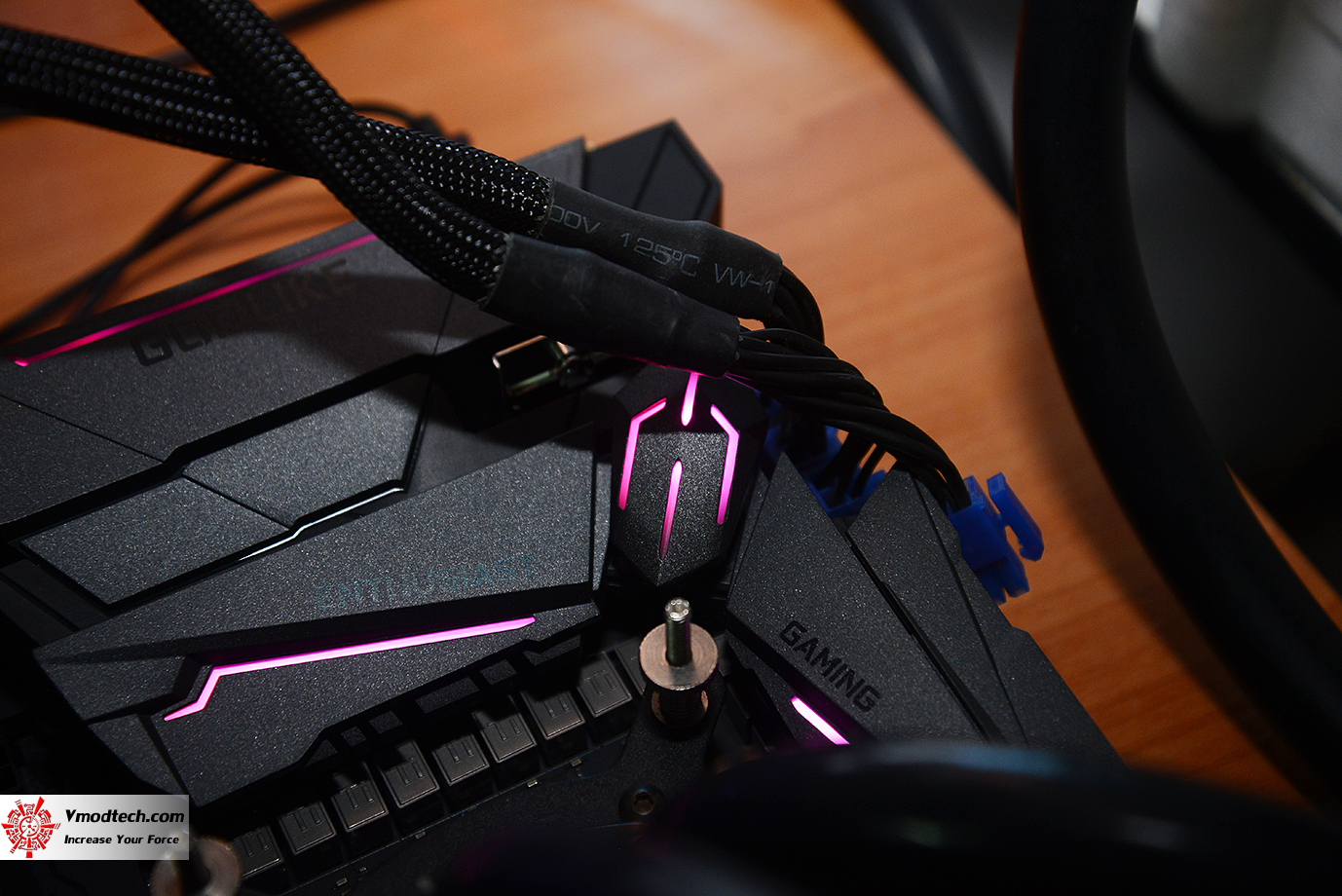 dsc 7635 MSI Z370 GODLIKE GAMING REVIEW