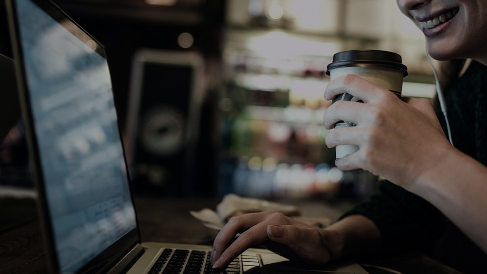 54436-ryzen-coffee-shop-laptop-1260x709_0 54436 ryzen coffee shop laptop 1260x709 0 เทคโนโลยีของ AMD และ Qualcomm ร่วมกันสนับสนุนระบบ Always Connected PCs บนแพลตฟอร์ม Ryzen™ Mobile