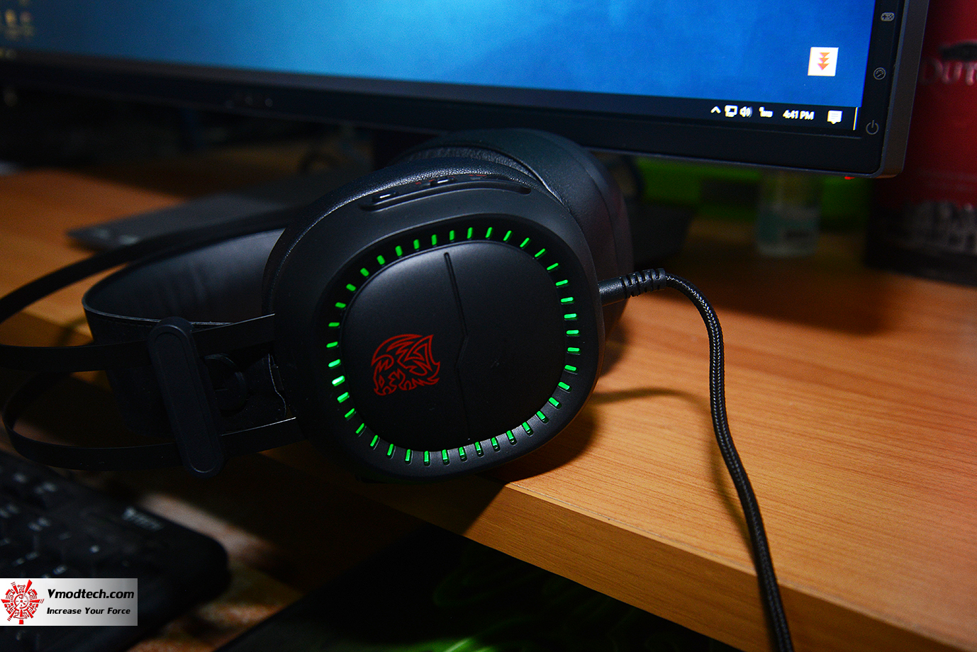 dsc 7953 Tt eSPORTS SHOCK PRO RGB GAMING HEADSET REVIEW