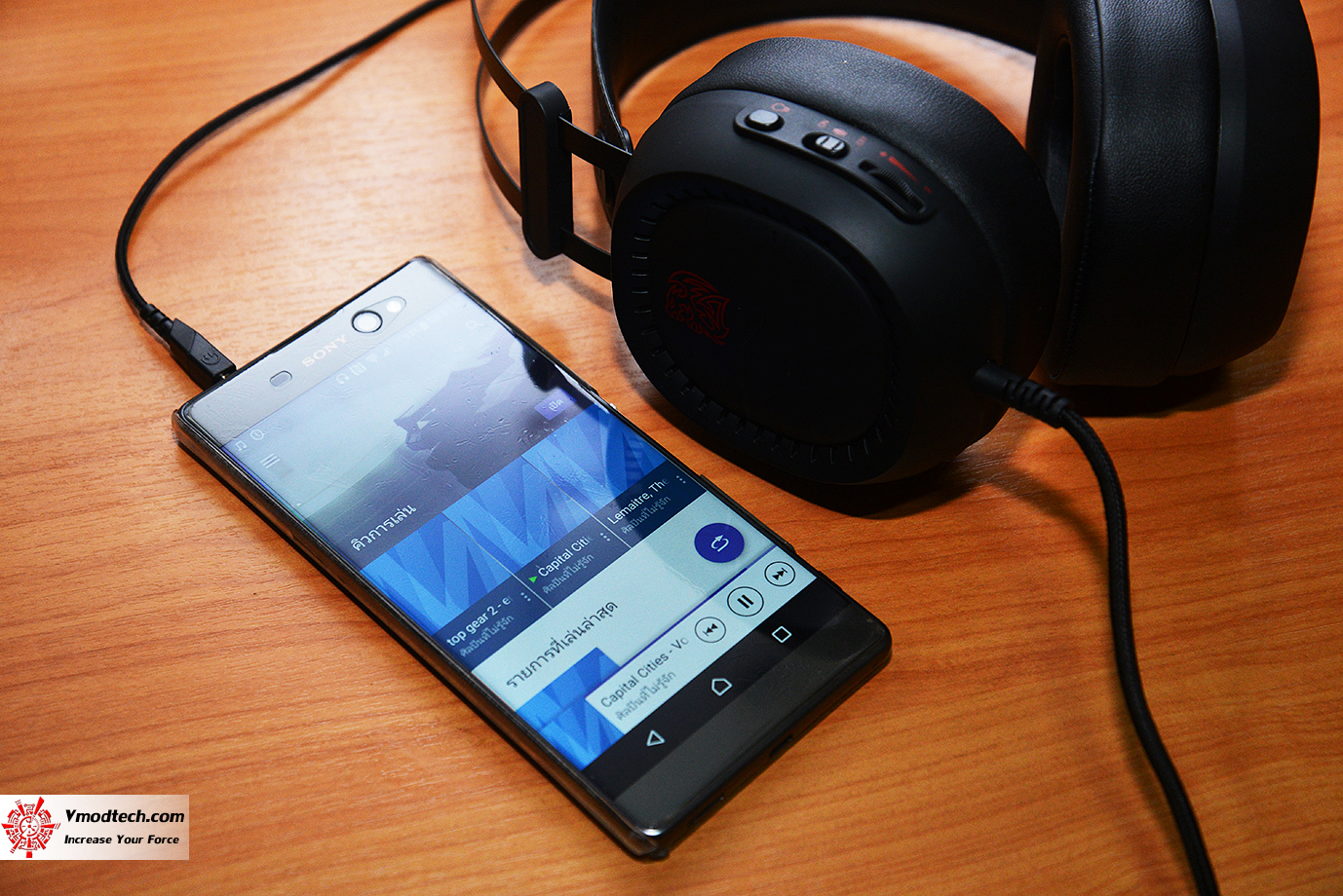 dsc 7997 Tt eSPORTS SHOCK PRO RGB GAMING HEADSET REVIEW