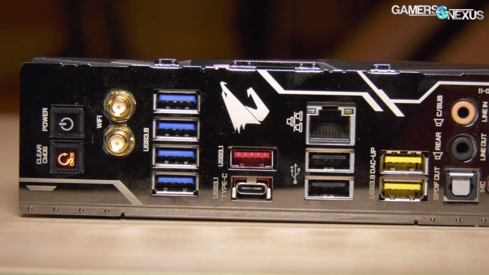 gigabyte-x470-gaming-7-wifi-4-1000x563 gigabyte x470 gaming 7 wifi 4 1000x563 มาแล้วเมนบอร์ด X470 รุ่นใหม่ล่าสุดตัวแรกจาก GIGABYTE ในรุ่น GIGABYTE AORUS X470 Gaming 7 WiFi ต้อนรับการมาของซีพียู ZEN+