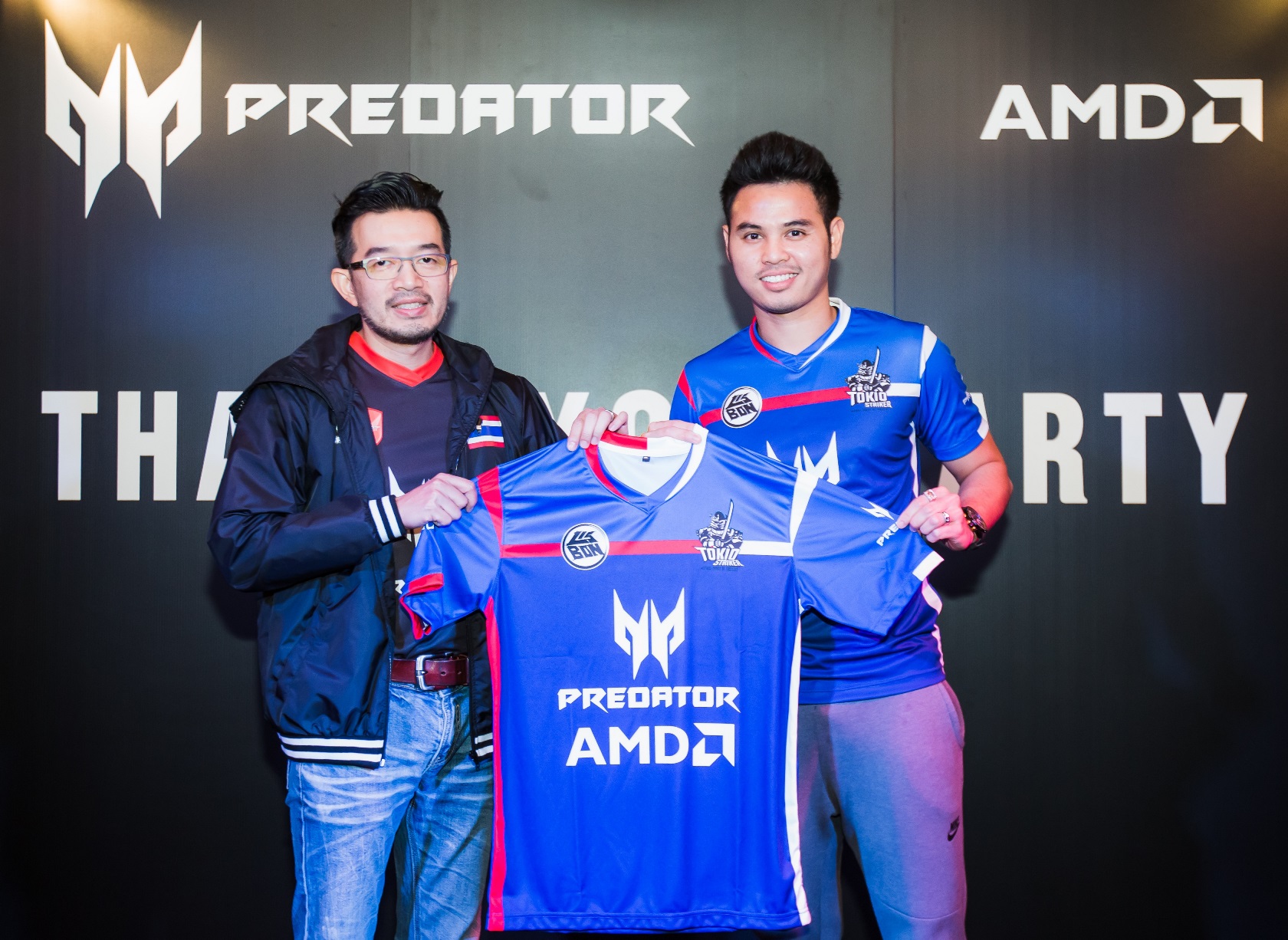 resize-acer-hard-rock-press-0002 resize acer hard rock press 0002 เอเซอร์ พรีเดเตอร์ หนุนทัพ “TokioStriker” นำทีมโดย “อุ้ม ธีราทร” นักเตะทีมชาติไปไกลในแวดวงอีสปอร์ต