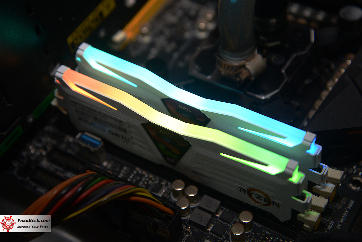 dsc 8659 GEIL SUPER LUCE RGB SYNC Series DDR4 2400Mhz RGB Gaming Memory Review