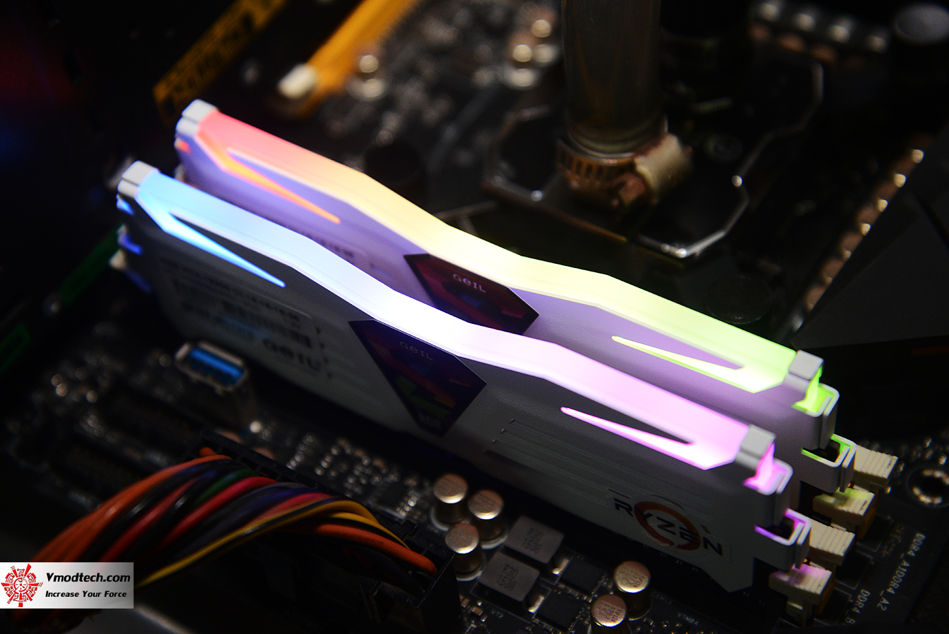 dsc 8665 GEIL SUPER LUCE RGB SYNC Series DDR4 2400Mhz RGB Gaming Memory Review