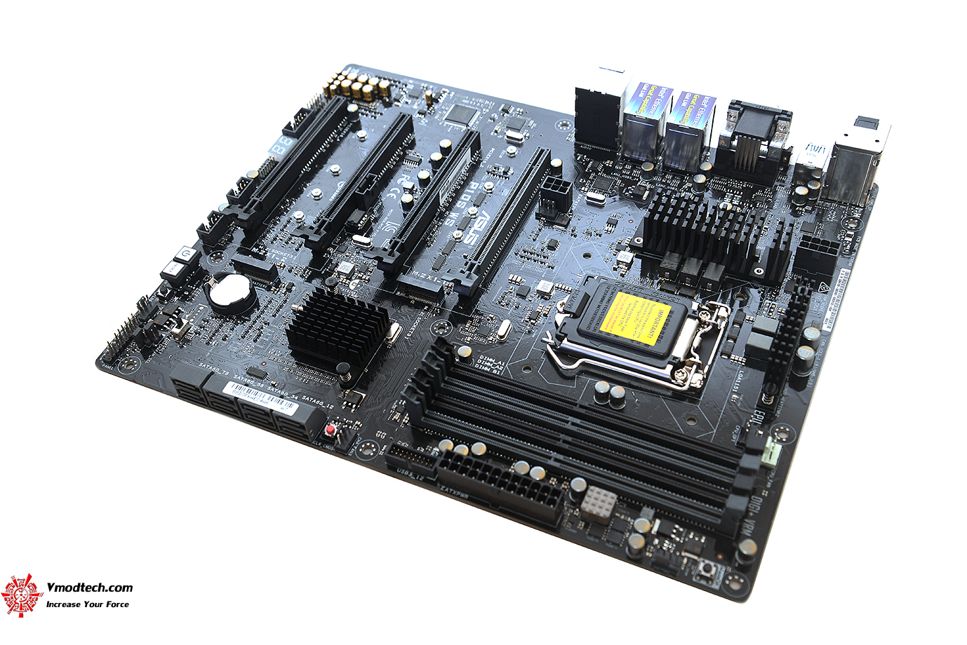 dsc 9302 ASUS P10S WS Workstation Motherboard Review 