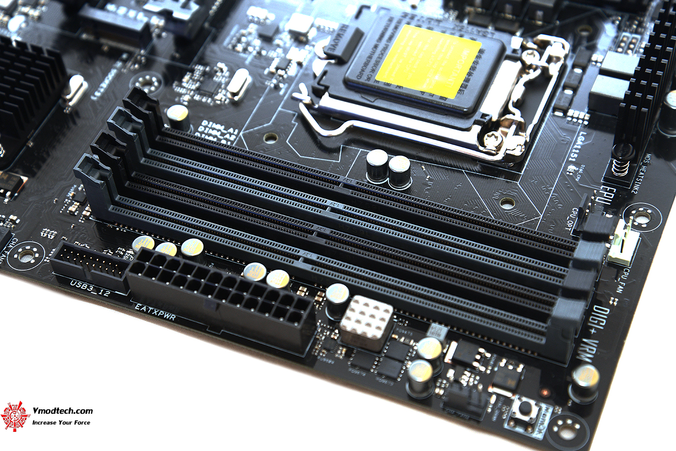 dsc 9311 ASUS P10S WS Workstation Motherboard Review 