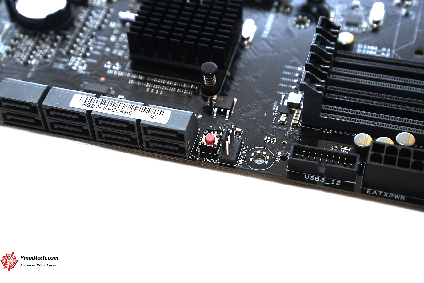 dsc 9319 ASUS P10S WS Workstation Motherboard Review 