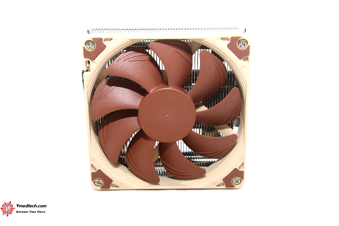 dsc 9631 Noctua NH L9i Super low Profile CPU Cooler Review