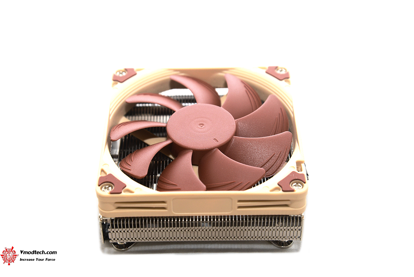 dsc 9680 Noctua NH L9i Super low Profile CPU Cooler Review