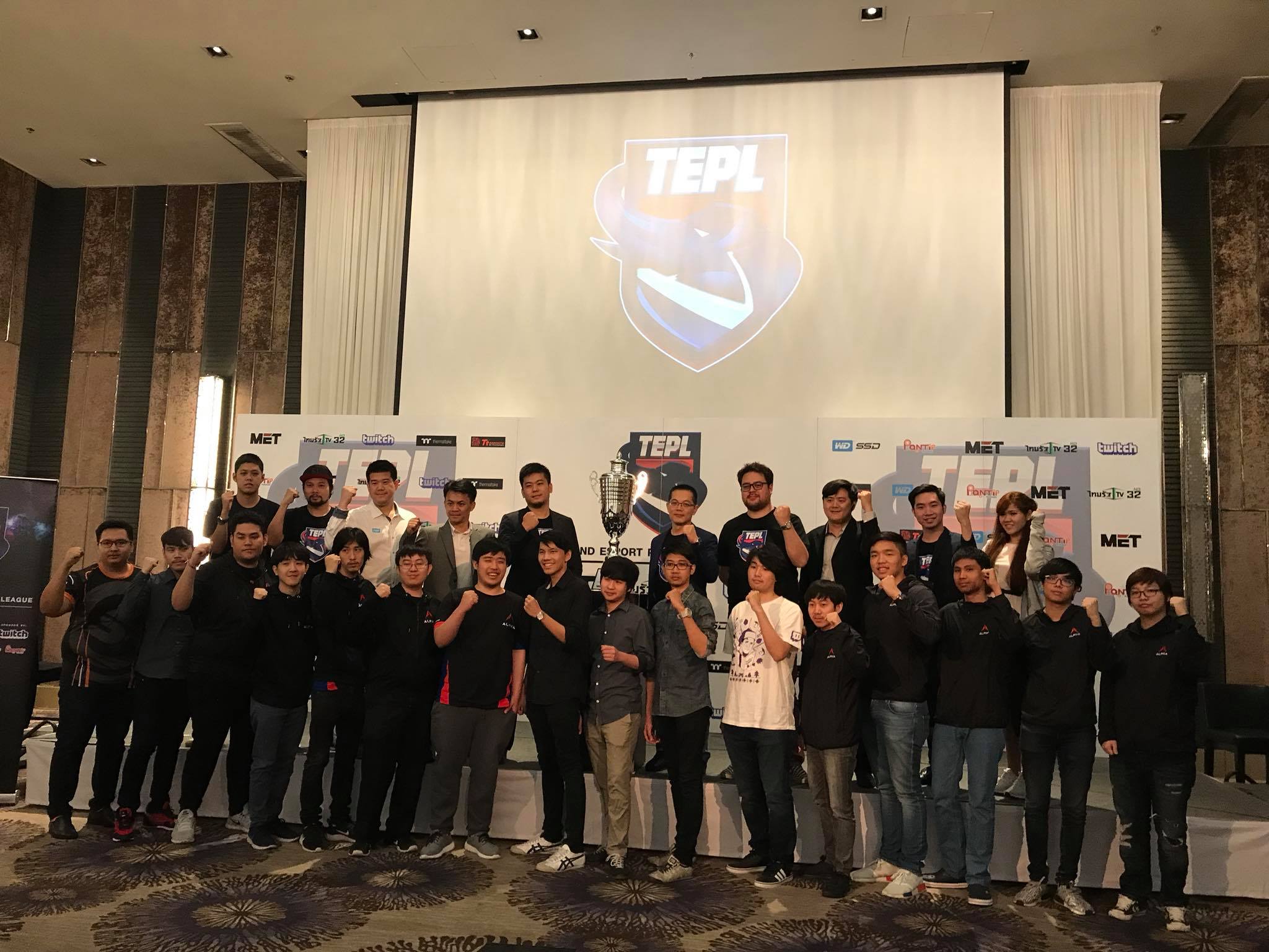 29664893 363904050682069 8282767303944969357 o เตรียมพบกับ 4 ทีมที่เข้ารอบพร้อมชิงรางวัลเจ้า DOTA2 ของเมืองไทย ในศึกการแข่งขัน TEPL Thailand Esport Pro League 2018 : TEPL (DOTA2)  