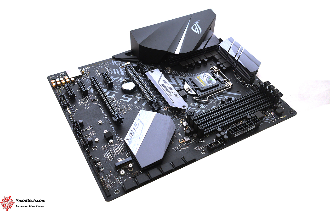 dsc 0460 ASUS ROG STRIX H370 F GAMING REVIEW