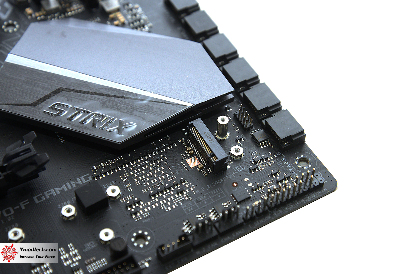 dsc 0507 ASUS ROG STRIX H370 F GAMING REVIEW