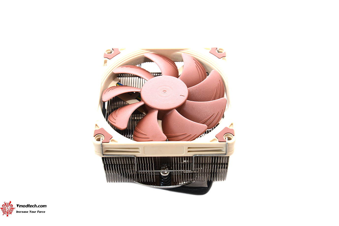 dsc 0836 Noctua NH L9x65 Low Profile CPU Review