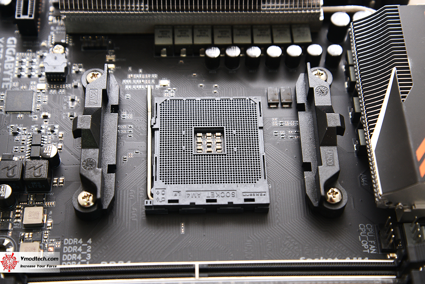 dsc 1341 GIGABYTE X470 AORUS GAMING 7 WIFI REVIEW