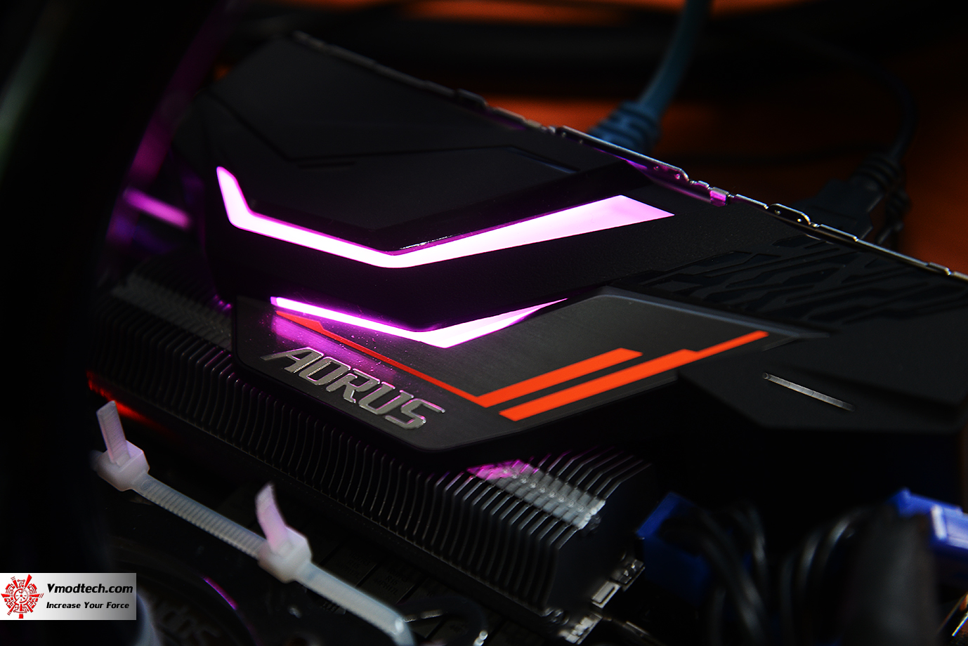 dsc 1581 GIGABYTE X470 AORUS GAMING 7 WIFI REVIEW