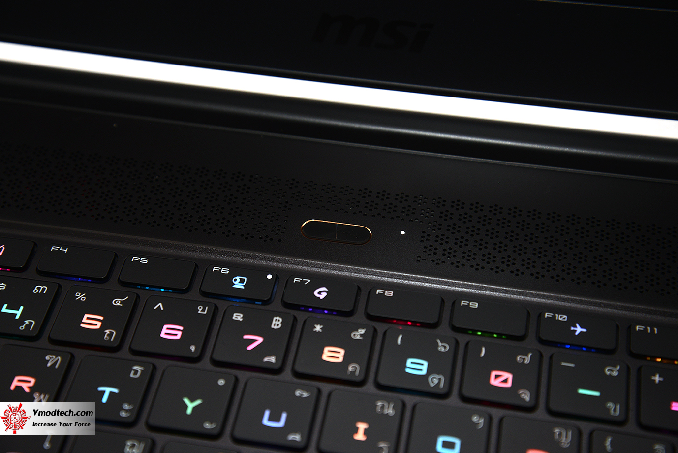 dsc 5078 MSI GS65 Stealth Thin 8RE Review