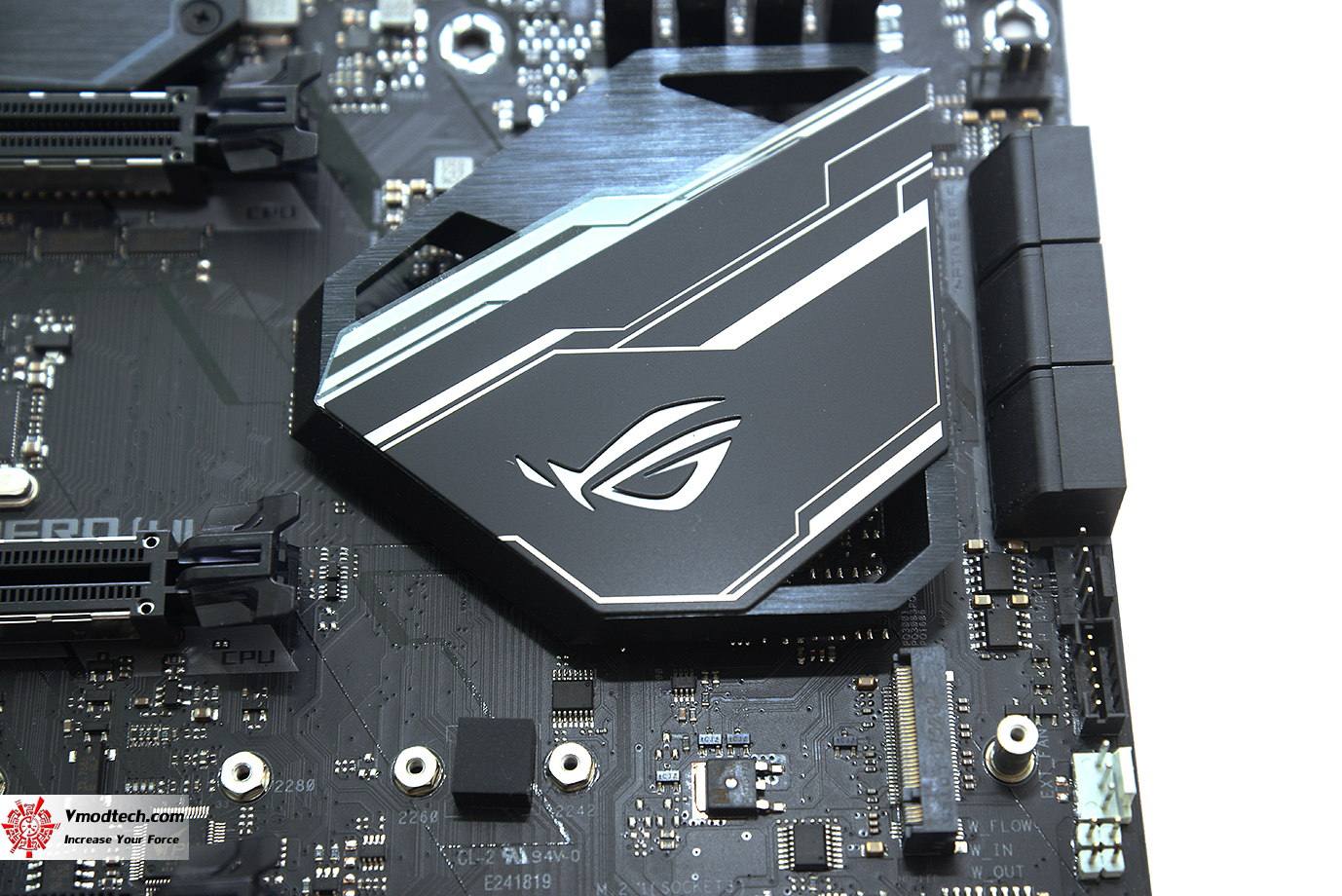 dsc 5319 ASUS ROG CROSSHAIR VII HERO (WI FI) REVIEW