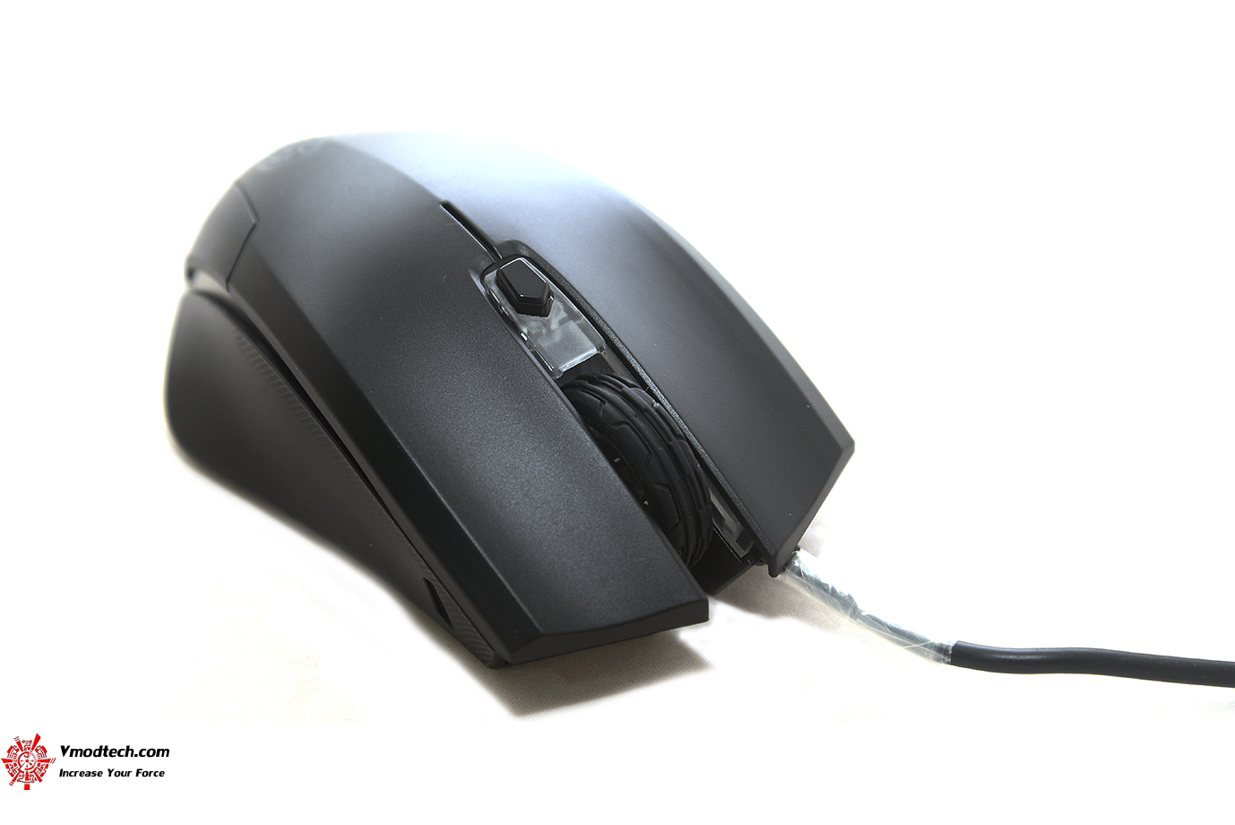 dsc 5924 Tt eSPORTS TALON ELITE RGB GAMING GEAR COMBO REVIEW