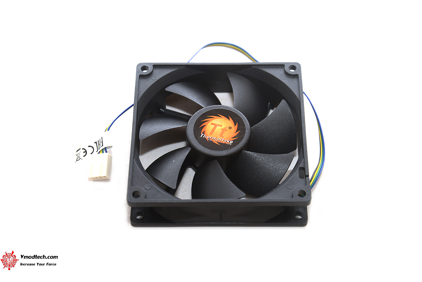 dsc 6209 Thermaltake Contac 9 CPU Cooler Review