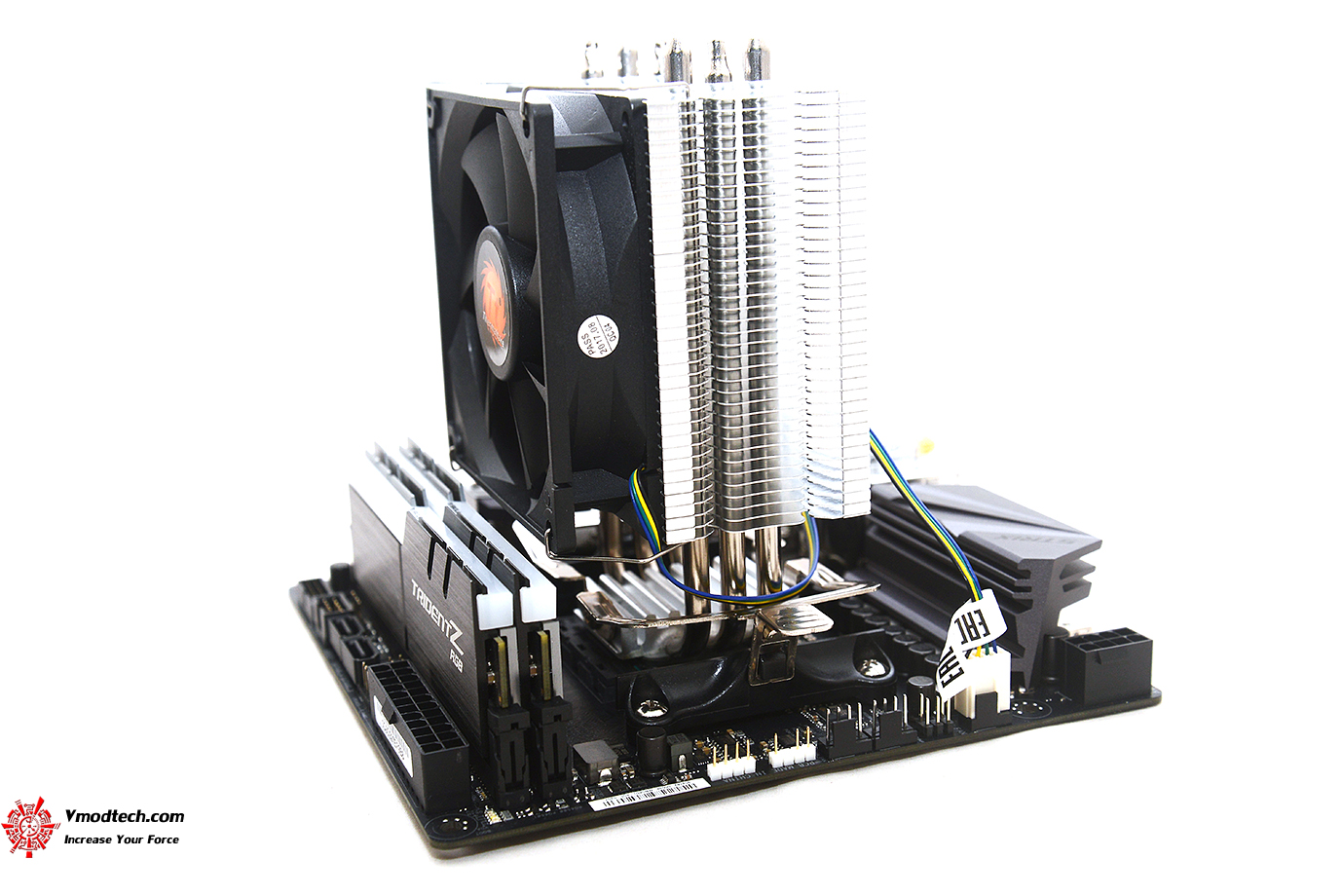 dsc 6288 Thermaltake Contac 9 CPU Cooler Review