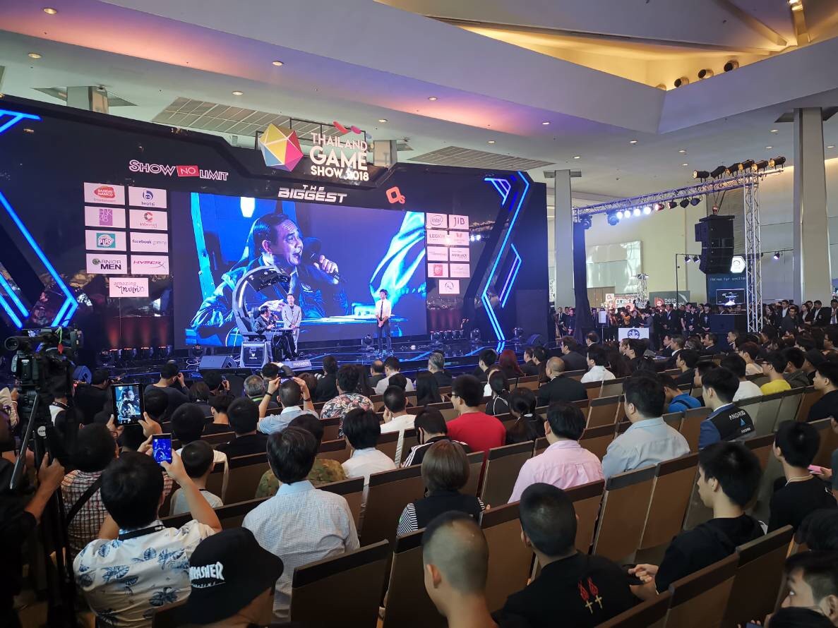 p6 p6 เอเซอร์ นำ Predator Thronos ร่วมเปิดประสบการณ์ใหม่ของการเล่นเกมในงาน Thailand Game Show 2018 ได้รับเกียรติจากนายกรัฐมนตรีนั่งเก้าอี้เกมมิ่งตัวแรกของโลกบนเวทีเพื่อรับฟังแผนพัฒนาทเศรษฐกิจดิจิทัลจาก 4 ตัวแทนคนรุ่นใหม่