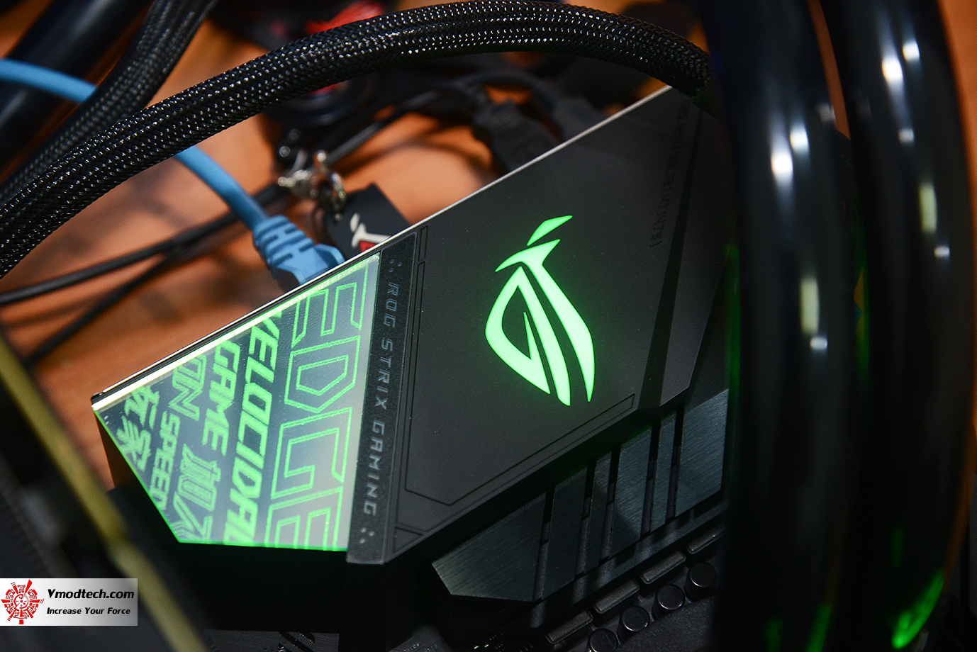 dsc 0263 ASUS ROG STRIX Z390 F GAMING REVIEW